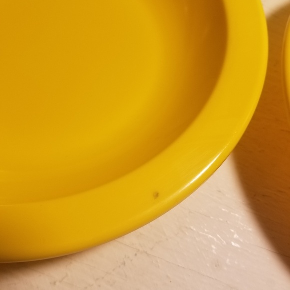 Dallas Ware Set of 4 Yellow Cereal Bowls 7.5" - Picture 8 of 8